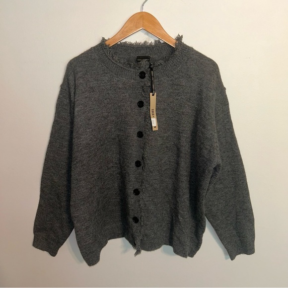 NWT Coco+Carmen Celleste Button Front Cardigan with Fringe Charcoal Size L / XL - Picture 3 of 8